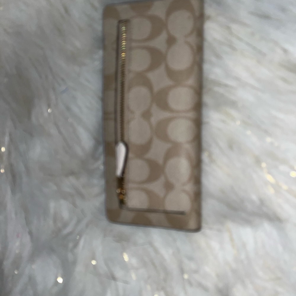 Coach Slim Wallet In Signature Canvas - Picture 2 of 4